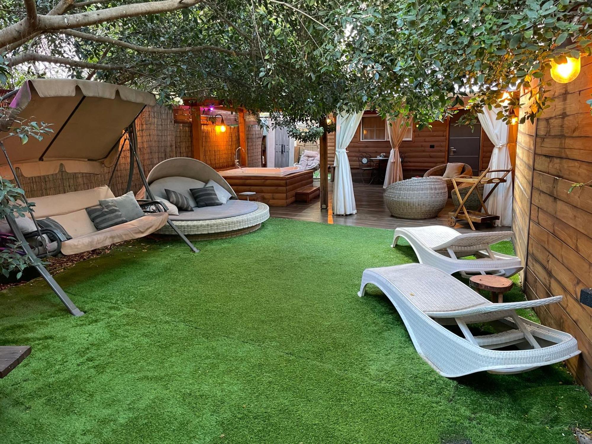 Private Garden House Villa Haifa Eksteriør billede